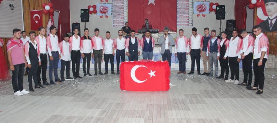 ASKER EĞLENCEMİZDE GENÇLERİMİZLE BERABERİZ